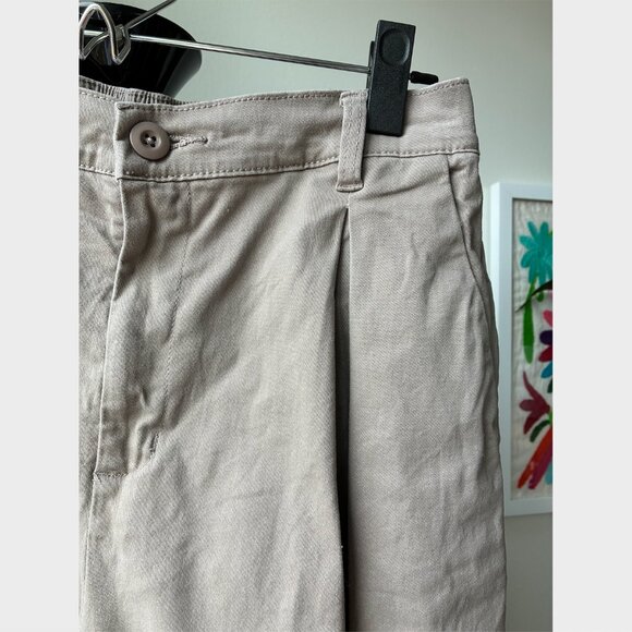 BCBGeneration Gray/Light Brown High Rise Barrel Leg Pant - Picture 2 of 4